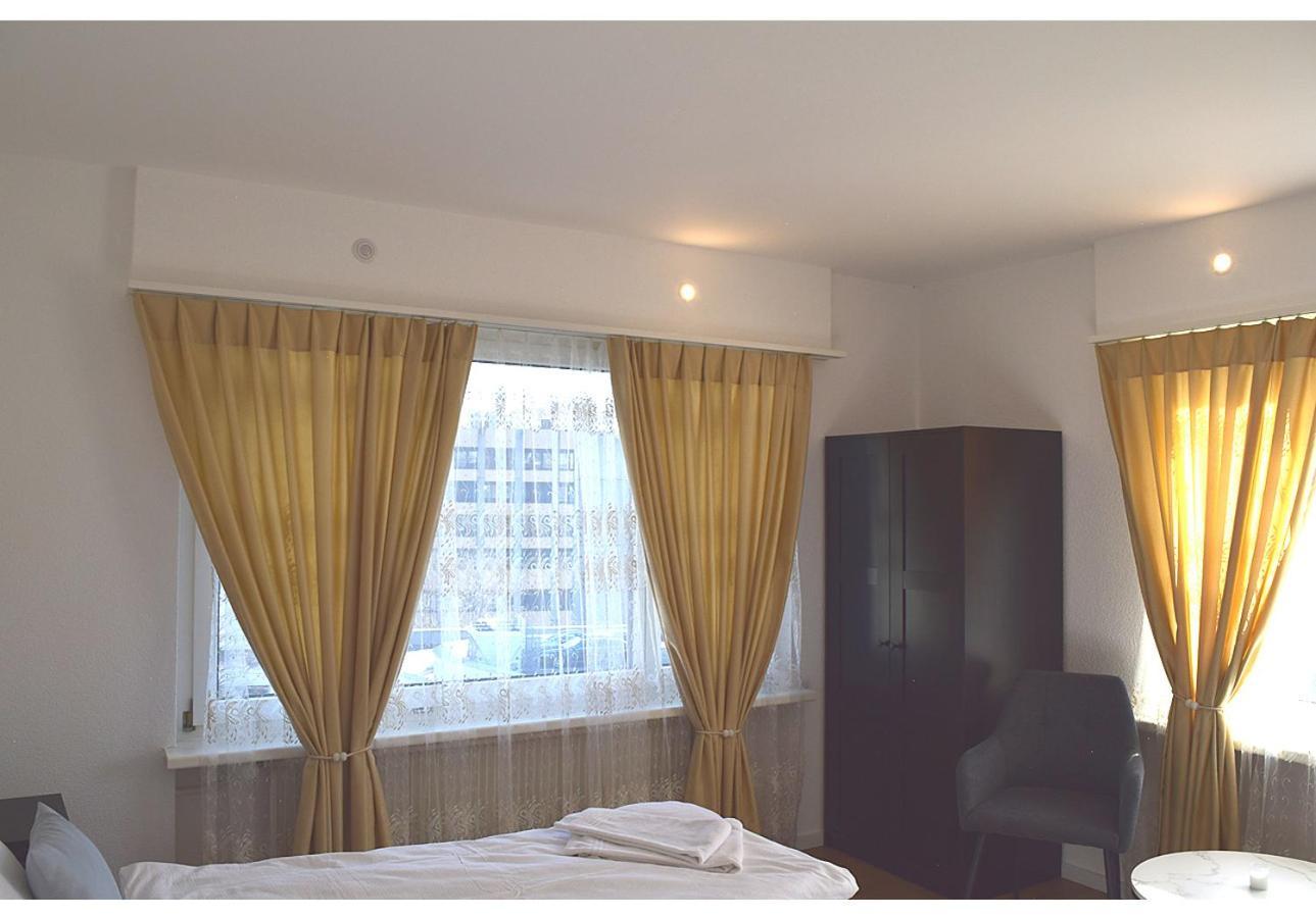 Hotel Restaurant Krebs غرنشن المظهر الخارجي الصورة