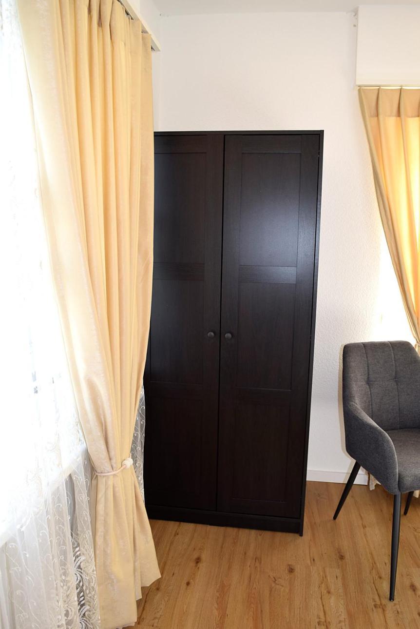 Hotel Restaurant Krebs غرنشن المظهر الخارجي الصورة